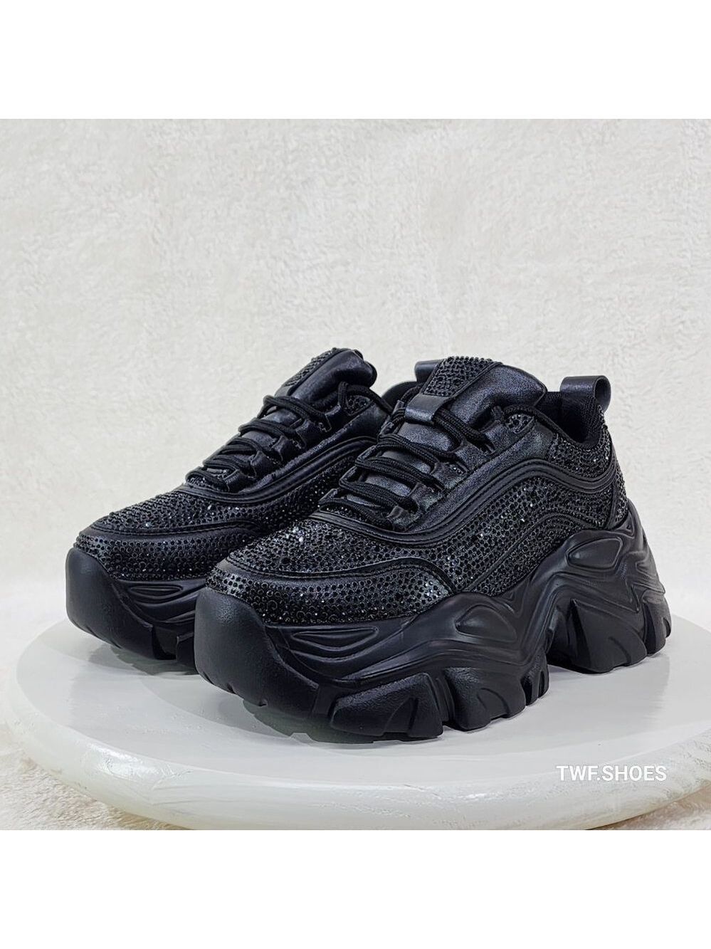 Size 7 Cush Sport Rhinestone Comfy Platform Light Weight Sneakers Black